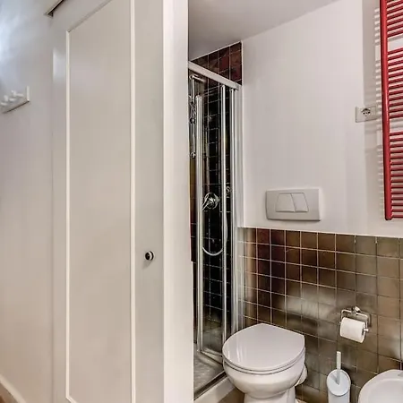 Fresh House San Lorenzo Appartement *